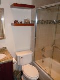 pacific_beach_bathrooms_08.jpg